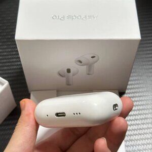 Apple AirPods Pro (3rd Generation) – Excellent Condition